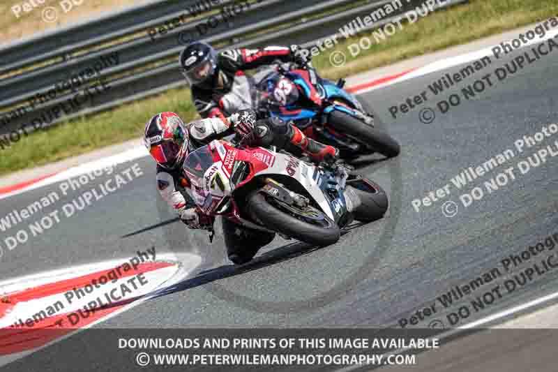 cadwell no limits trackday;cadwell park;cadwell park photographs;cadwell trackday photographs;enduro digital images;event digital images;eventdigitalimages;navarra;no limits trackdays;peter wileman photography;racing digital images;trackday digital images;trackday photos